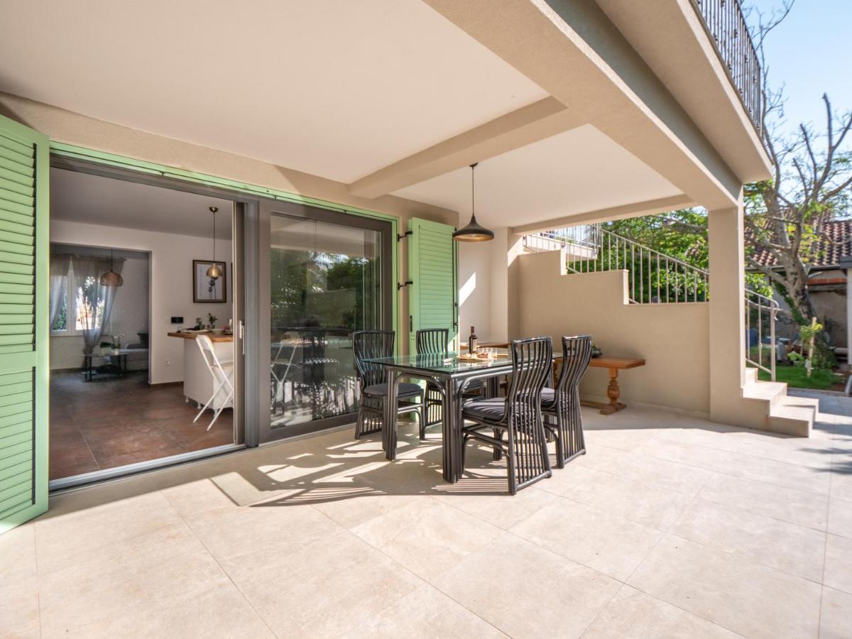 Sunny Side Malinska Apartment Luaran gambar