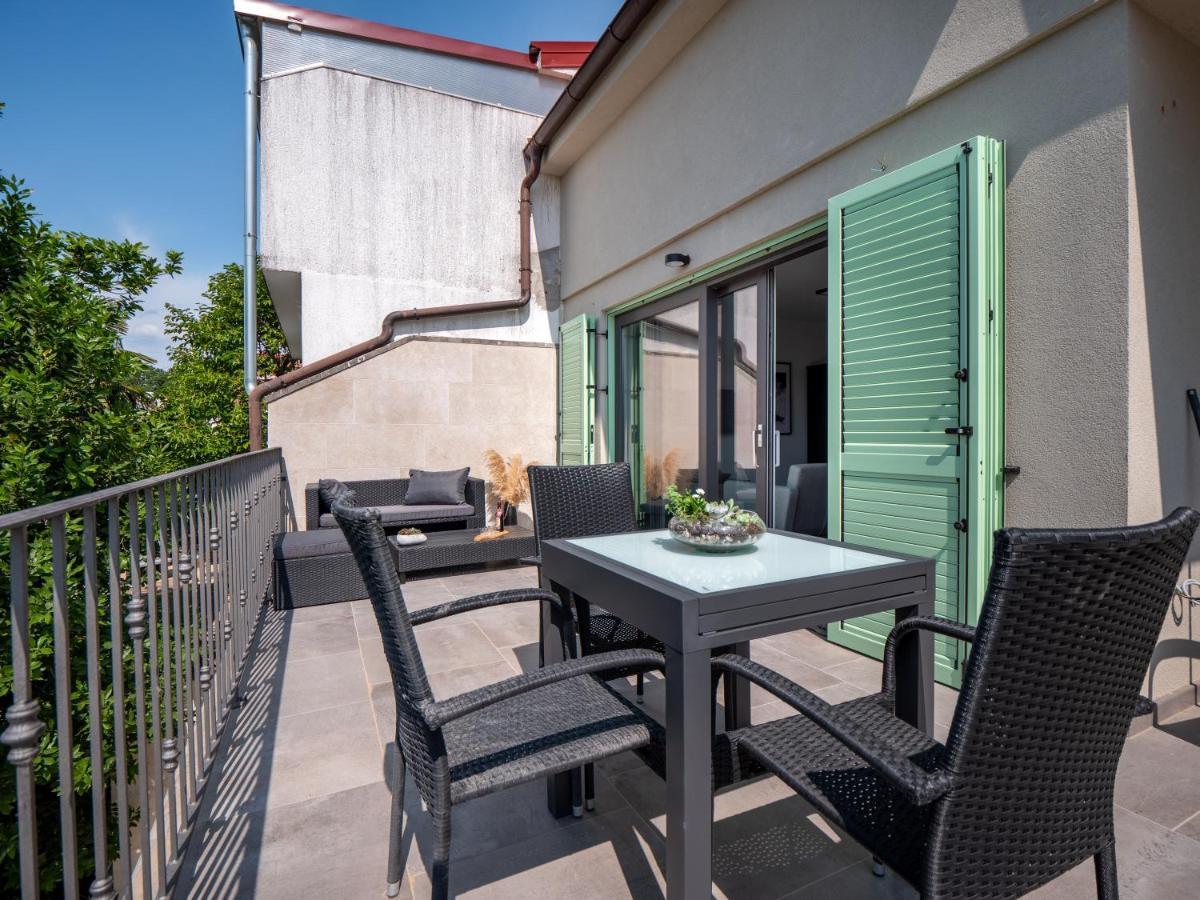 Sunny Side Malinska Apartment Luaran gambar